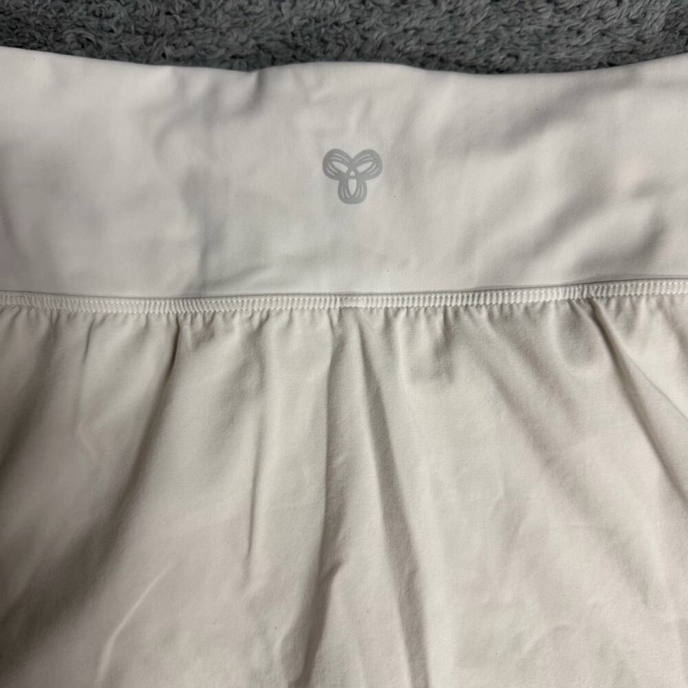 Aritzia TNAction White Tennis Skort Size Medium - Picture 6 of 6